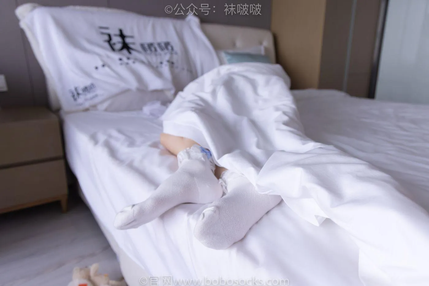 [BoBoSocks袜啵啵]NO.070 稚予-皮鞋、拖鞋、过膝袜、白棉袜 [148P]插图8